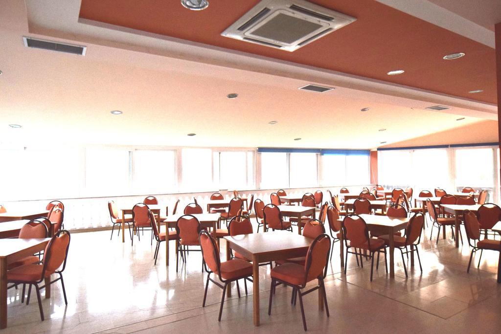 Revis Station Plataria Hotel Exterior foto
